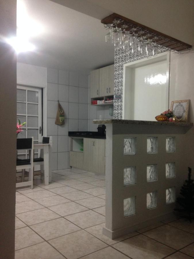 Charmoso Apto Com Clima De Casa Em Canasvieiras Florianopolis Bagian luar foto